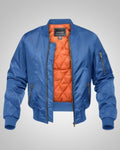 Blau