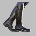 Schwarz