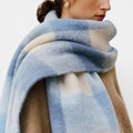 Blau