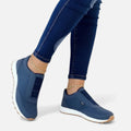 Blau